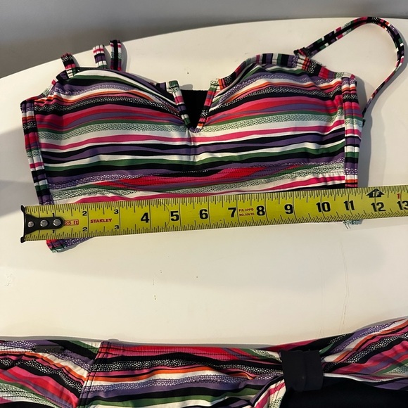 Striped Bikini Set - Colorful V-Wire Top & Full Coverage Bottom Top S Bottom M - Picture 5 of 6